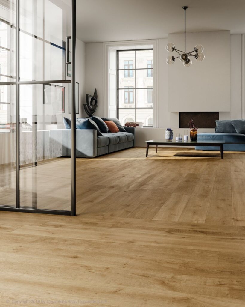 Atlas Concorde Heartwood Malt houtlook vloer in een woonkamer