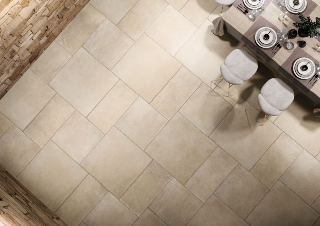 Modulaire vloer van Castles Vanilla onder een eettafel